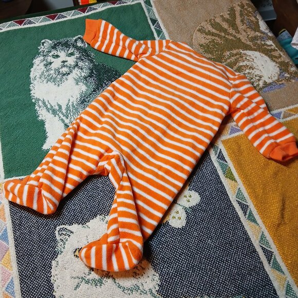 Just One You by Carter's Newborn NB Infant Baby Pumpkin Halloween Onesie Footies - Picture 4 of 7